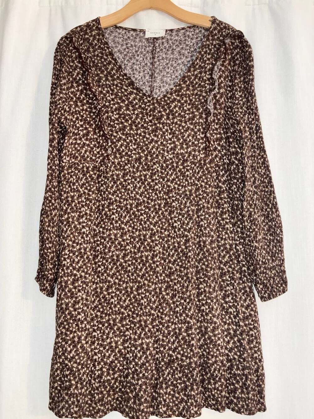 Everly Brown Ditsy Floral Ruffle V-Neck Long Sleeve Rayon Dress Size Large
